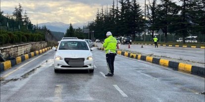 Isparta’da son 1 haftada 37 bin şahıs sorgulandı, 44 aranan şahıs yakalandı
