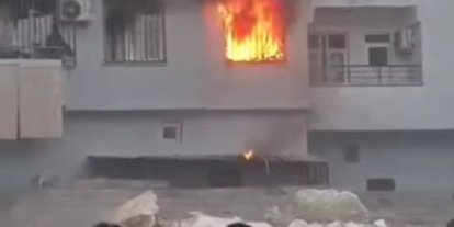 Şanlıurfa’da yangın paniği: Alev alev yanan daire küle döndü