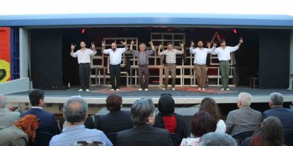 Vagon Sahne Uşak Tren Garı’nda perdelerini açtı
