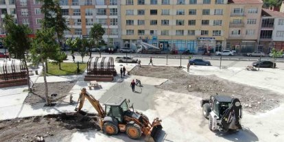 İnönü Cumhuriyet Meydanı’nda sona yaklaşılıyor