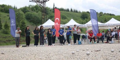 Karabük’te ilk kez düzenlenen Bocce Bölge Şampiyonası devam ediyor