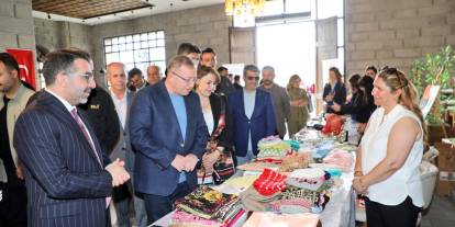 Kars’ta Anneler Günü Kermesi Yoğun İlgi Gördü