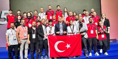 Dünya Yıldızlar Taekwondo Şampiyonası’nda millilerden 2 madalya