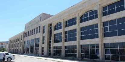Kütahya’da aranan şahıslara yönelik operasyonlarda 9 kişi tutuklandı