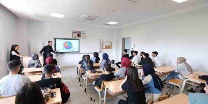 Bursa’da gençlere afet bilinci eğitimi