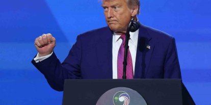 Trump: "Suriye’ye yönelik tüm yaptırımları kaldırıyoruz"