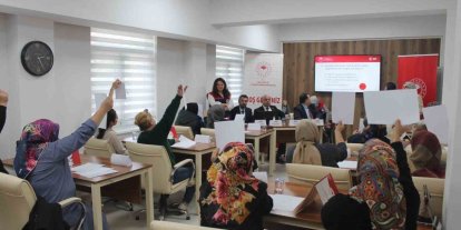 Kadın çiftçiler bilgileriyle yarıştı
