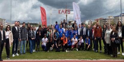 Kars'ta Engelliler Haftasına özel Müsabaka düzenlendi.