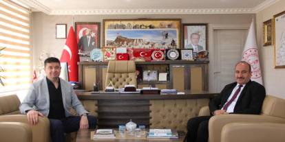 Başkonsolos Aliyev'den  Milli eğitim müdürü Kaya'ya ziyaret