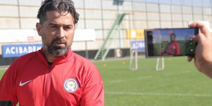 Çaykur Rizespor’da İlhan Palut’un sözleşmesi uzatıldı