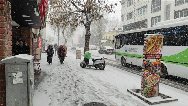 karsta-lapa-lapa-kar-yagisi-7.jpg
