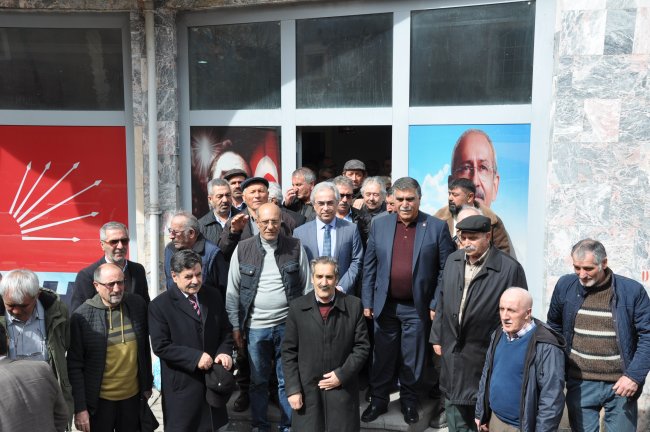 prof-dr-barlas-sulu-chpden-aday-adayligini-acikladi-4.jpg
