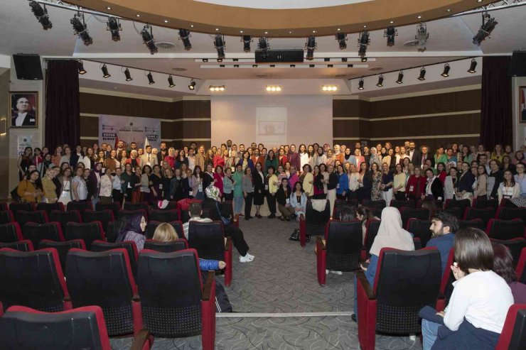 Uluslararası pediatri hemşireliği kongresi sona erdi