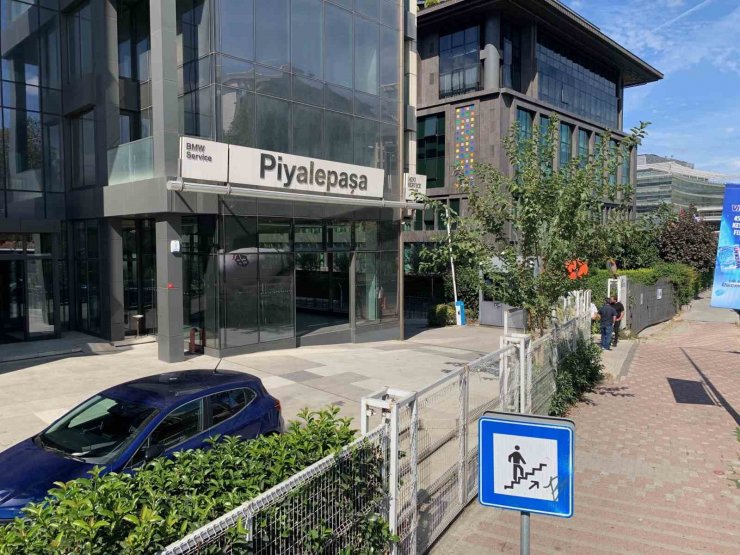 Beyoğlu’nda işadamlarının alacak verecek tartışması cinayetle bitti