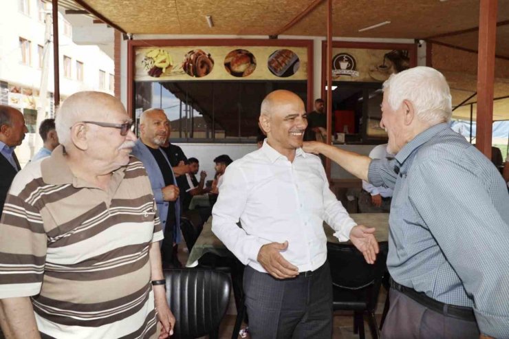 Körfez’i sokak sokak gezdiler