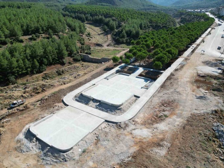 Domuz Deresi’nde yenileme çalışmaları sürüyor