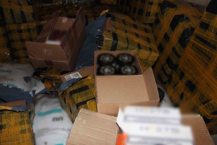Gümrük Muhafaza ekiplerinden 28 milyon liralık kaçak eşya yakalaması