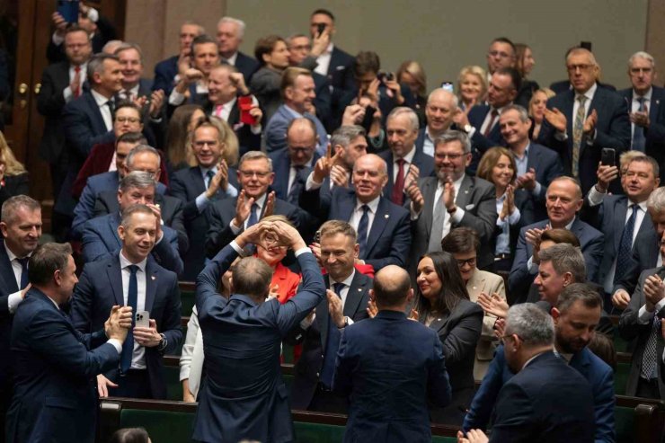 Polonya’nın yeni Başbakanı Donald Tusk oldu