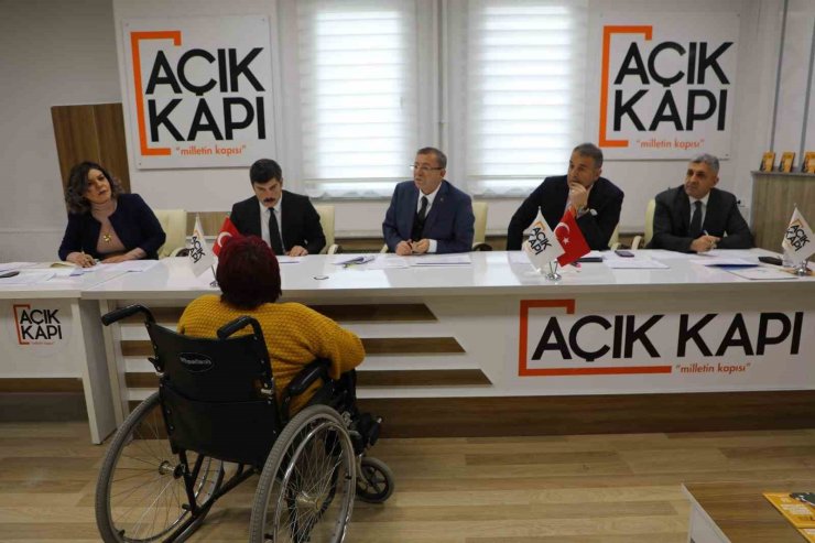 Kars’ta sorunların çözümü milletin kapısı Açık Kapı’da