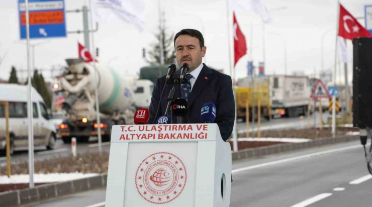 Vali Musa Işın: "Kütahya’ya 20 yılda 338 kilometre bölünmüş yol yapıldı"