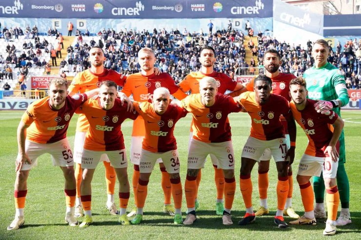 Trendyol Süper Lig: Kasımpaşa: 0 - Galatasaray: 0 (Maç devam ediyor)