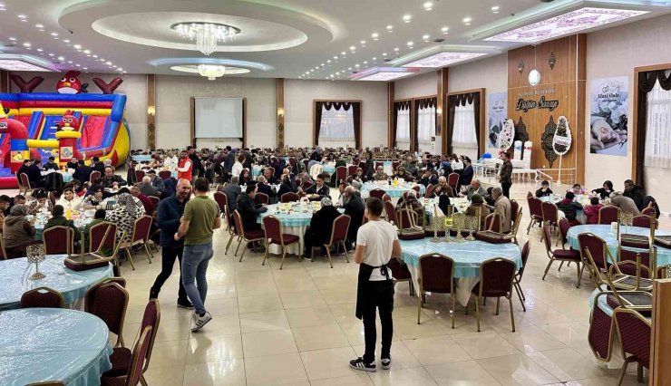 Kaymakam Bozoğlan, şehit ve gazi aileleriyle iftar yemeğinde bir araya geldi