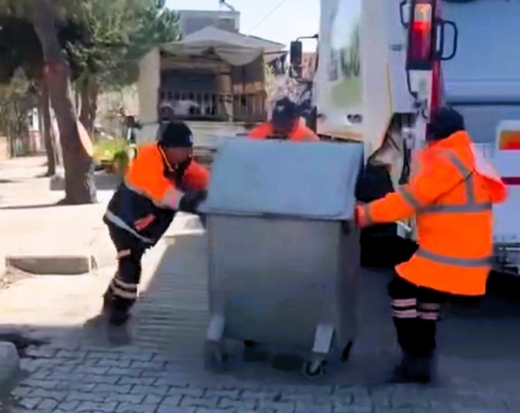 Buldan’ın çöpünü Denizli Büyükşehir topladı