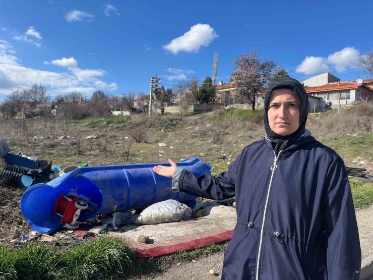 Ayşe Ünlüce’nin topu ilçe belediyelerine attığı iddiası