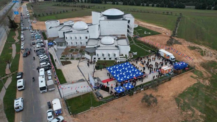 Büyükşehir, Cengiz Bektaş Kent Belleği ve Kültür Merkezi’nin tanıtımını gerçekleştirdi