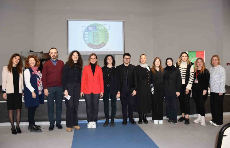 ’İçindeki yıldızı keşfet’ kitabının yazarı Şenkoyuncu öğrencilerle buluştu