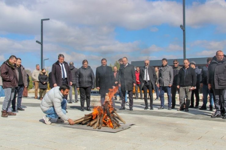 Şeyh Edebali Üniversitesi’nde görkemli ateş yakıldı