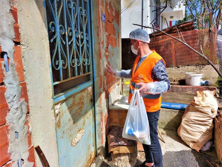 Altınordu’da günlük 10 bin kişiye iftar yemeği