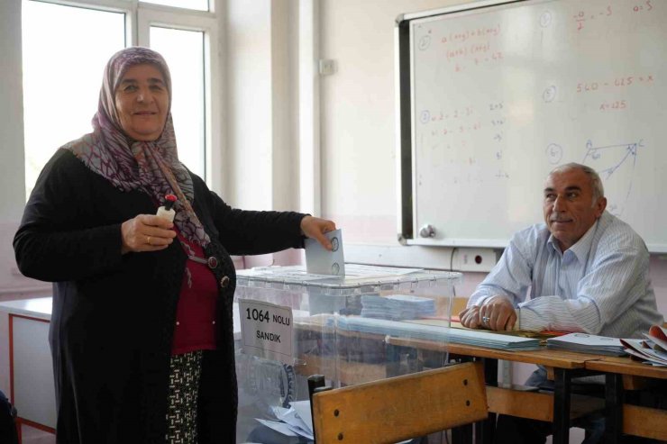 Sınır Kent Kilis’te oy verme işlemi sürüyor