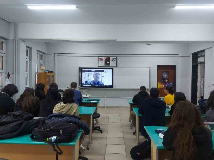 Polonyalı ve Türk öğrencilere sürdürülebilirlik semineri