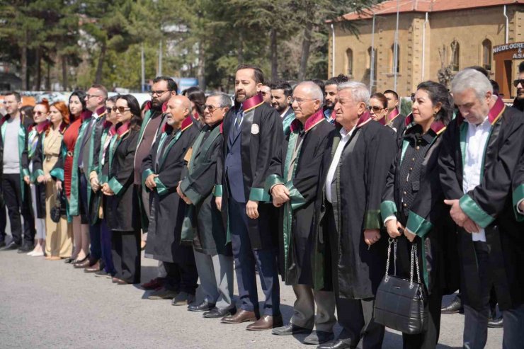 Niğde’de Avukatlar Günü Kutlandı