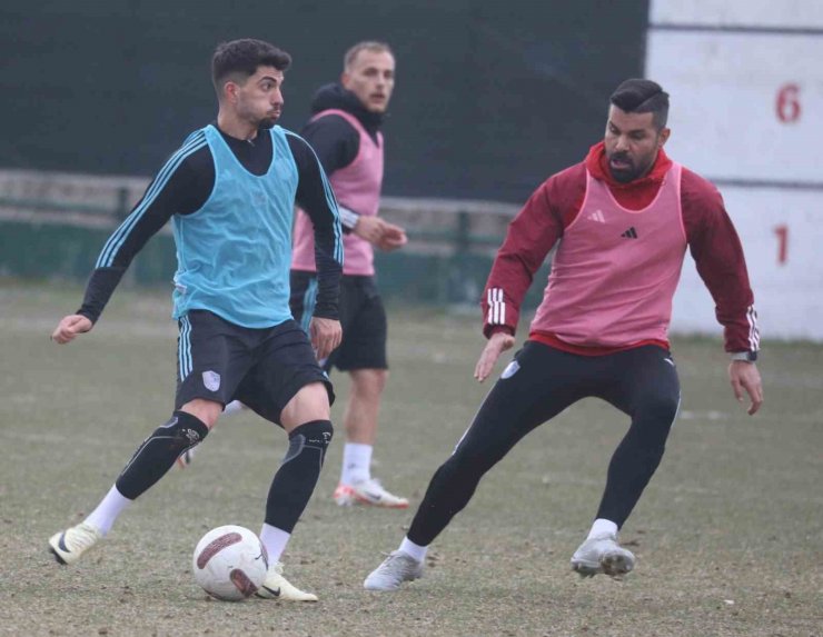 Hakan Kutlu: “Sakaryaspor maçı bizim için bu sezonun belirleyicisi olacak”