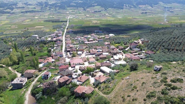 Bu köyden şeker hastalığına iyi gelen su fışkırıyor