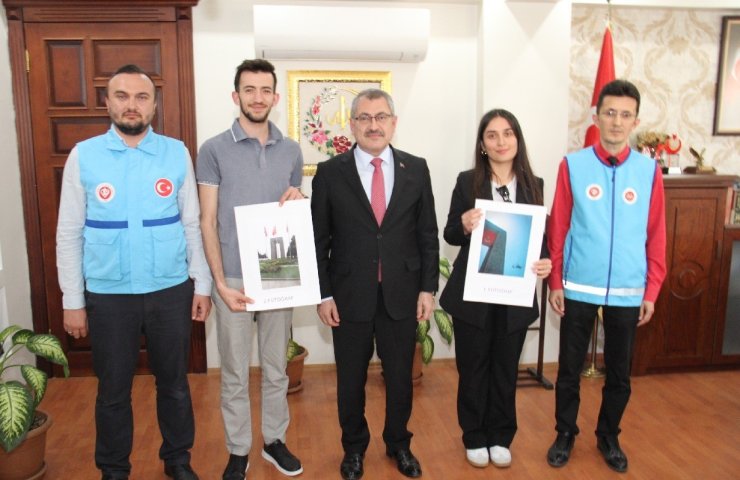 Muğla’da ’Çanakkale Ruhu’ Fotoğraf yarışmasında dereceye giren öğrencilere ödülleri verildi