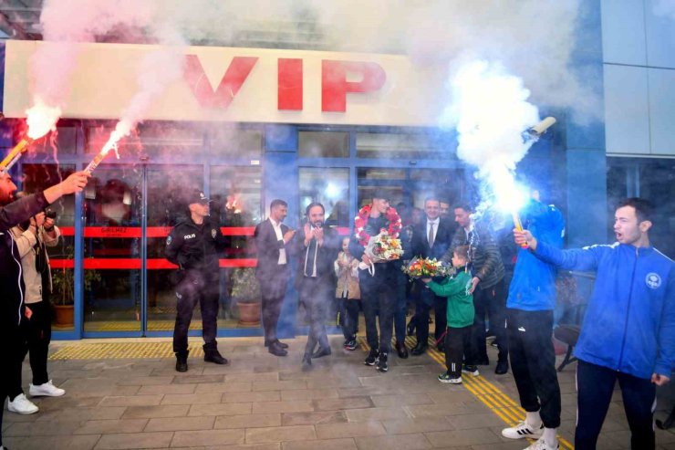 Avrupa şampiyonuna memleketi Trabzon’da coşkulu karşılama