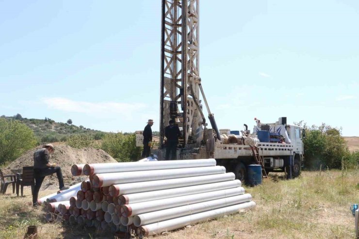 Kepenekli Mahallesi’nin su sıkıntısı için yeni sondaj kuyusu açıldı