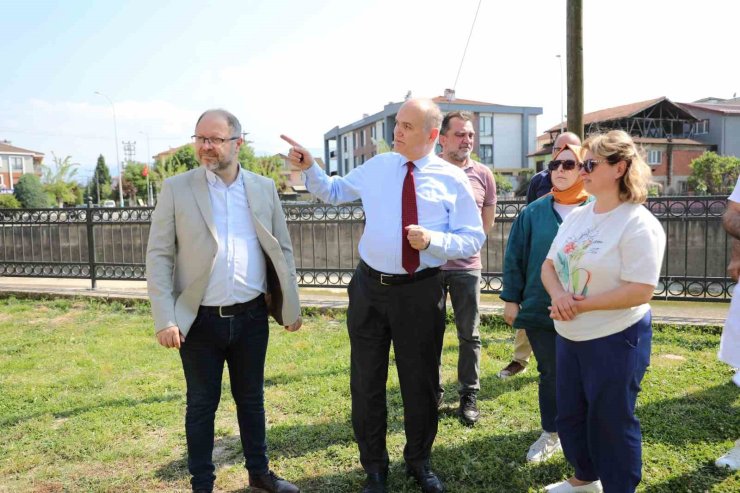 Başkan Özlü sahaya indi, çalışmaları inceledi