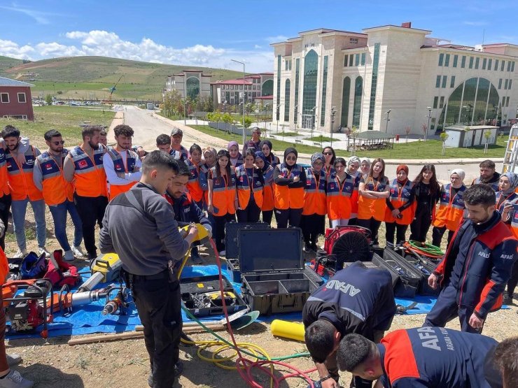 AFAD gönüllü eğitimlerin de 40 kişi eğitimleri başarıyla tamamladı