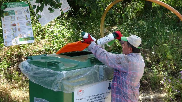 Lapseki’de, 5 Haziran Dünya Çevre Günü’nde zirai ilaç atıklarıyla mücadele başlatıldı