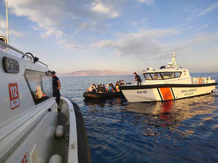 Datça açıklarında 31 düzensiz göçmen kurtarıldı