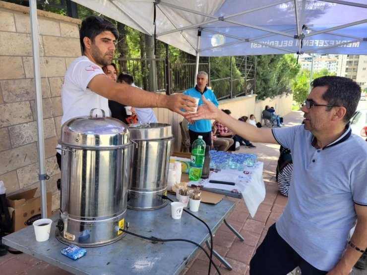 Merkezefendi Belediyesi velileri yalnız bırakmadı