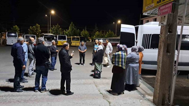 Simav’da son hacı adayları kutsal topraklara uğurladı