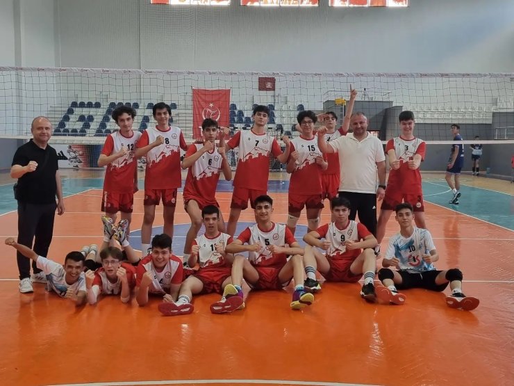 Kayseri Elit Voleybol finallere veda etti