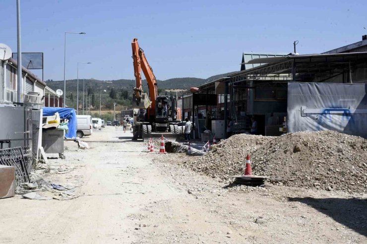 Başkan Günel, esnafa verdiği bir sözü daha yerine getirdi