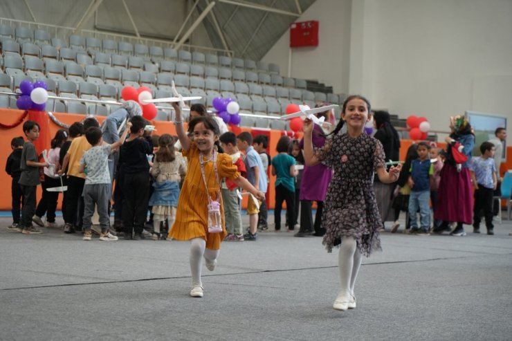 Bilim ve teknolojinin kalbi BAYFEST ile Bayburt’ta attı