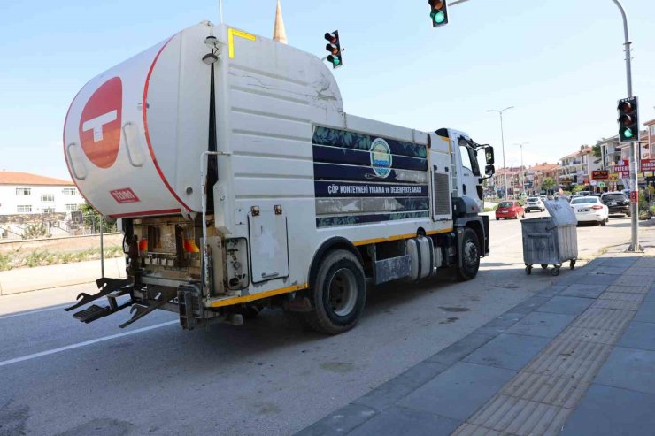 Gölbaşı Belediye Başkanı Odabaşı: "Kurban Bayramı’nın ardından, belediyemiz olarak ilçemizin hijyen ve temizliğine büyük önem veriyoruz"